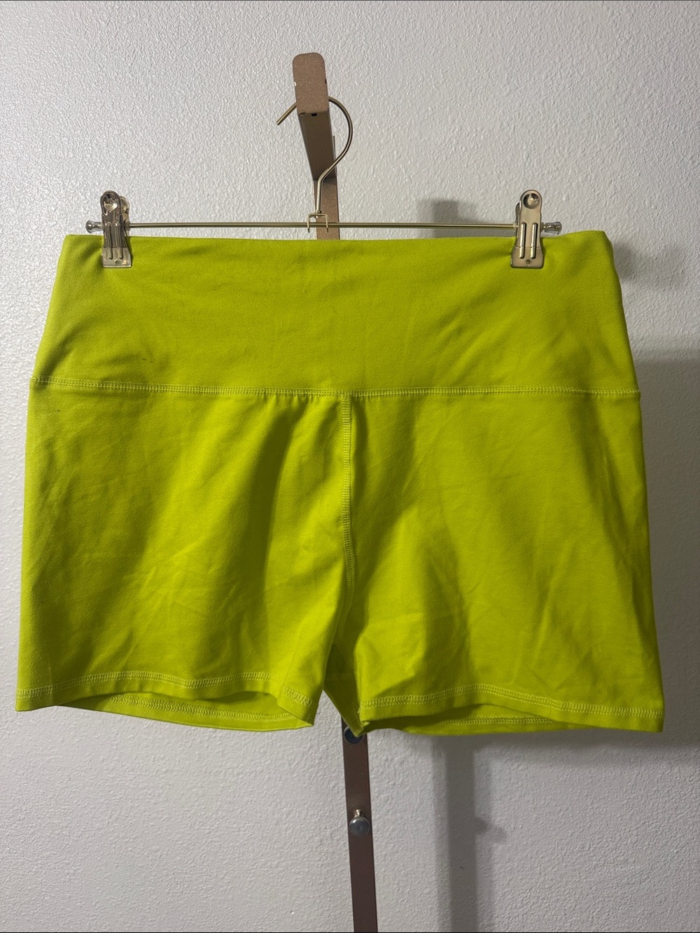 CORE10-High-Waist Bike Shorts in Neon Lime- XL